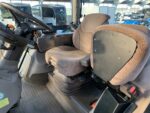 John Deere 6125R – Image 11